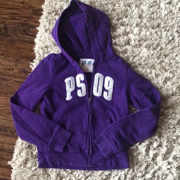 P.S swetshirt - Picture 1 of 2